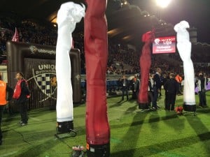 Drapeaux Dejean Marine collabore avec l’UBB pour ses skytube