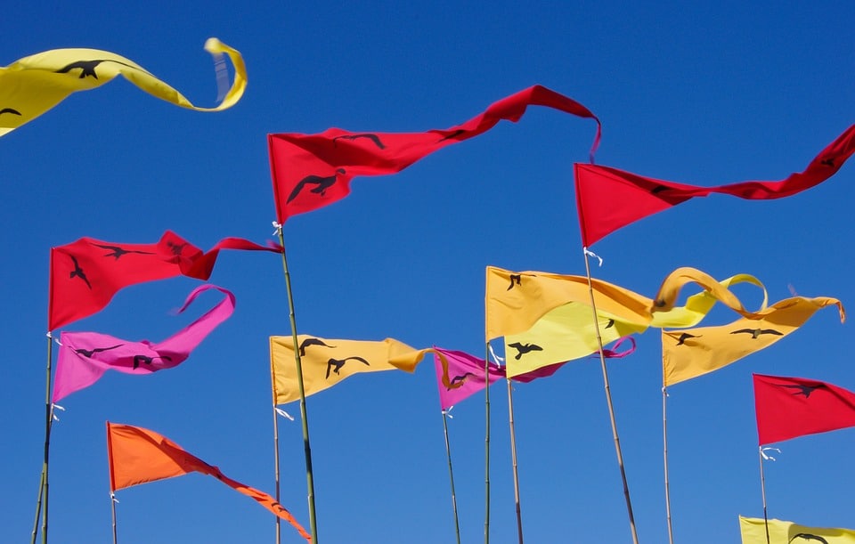 Le drapeau, un support de communication efficace