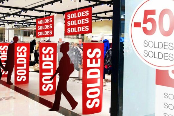 drapeaux-dejean-marine-plv-soldes-magasin-supports-de-communication-pour-se-demarquer-en-2022