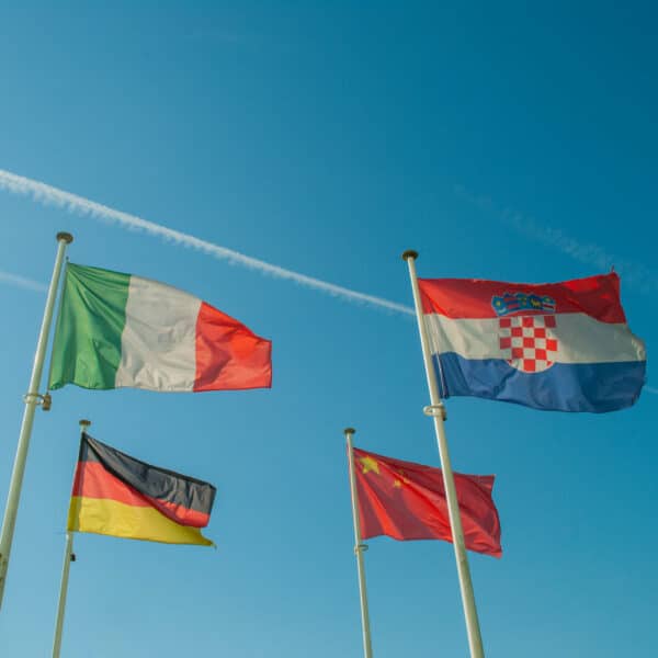 drapeaux-dejean-marine-realisation-drapeaux-bordeaux-lac