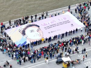 dejean-drapeaux-nos-realisations-tifo-simone-veil