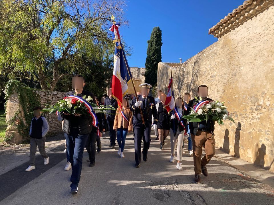 Drapeau cérémonie 8 mai